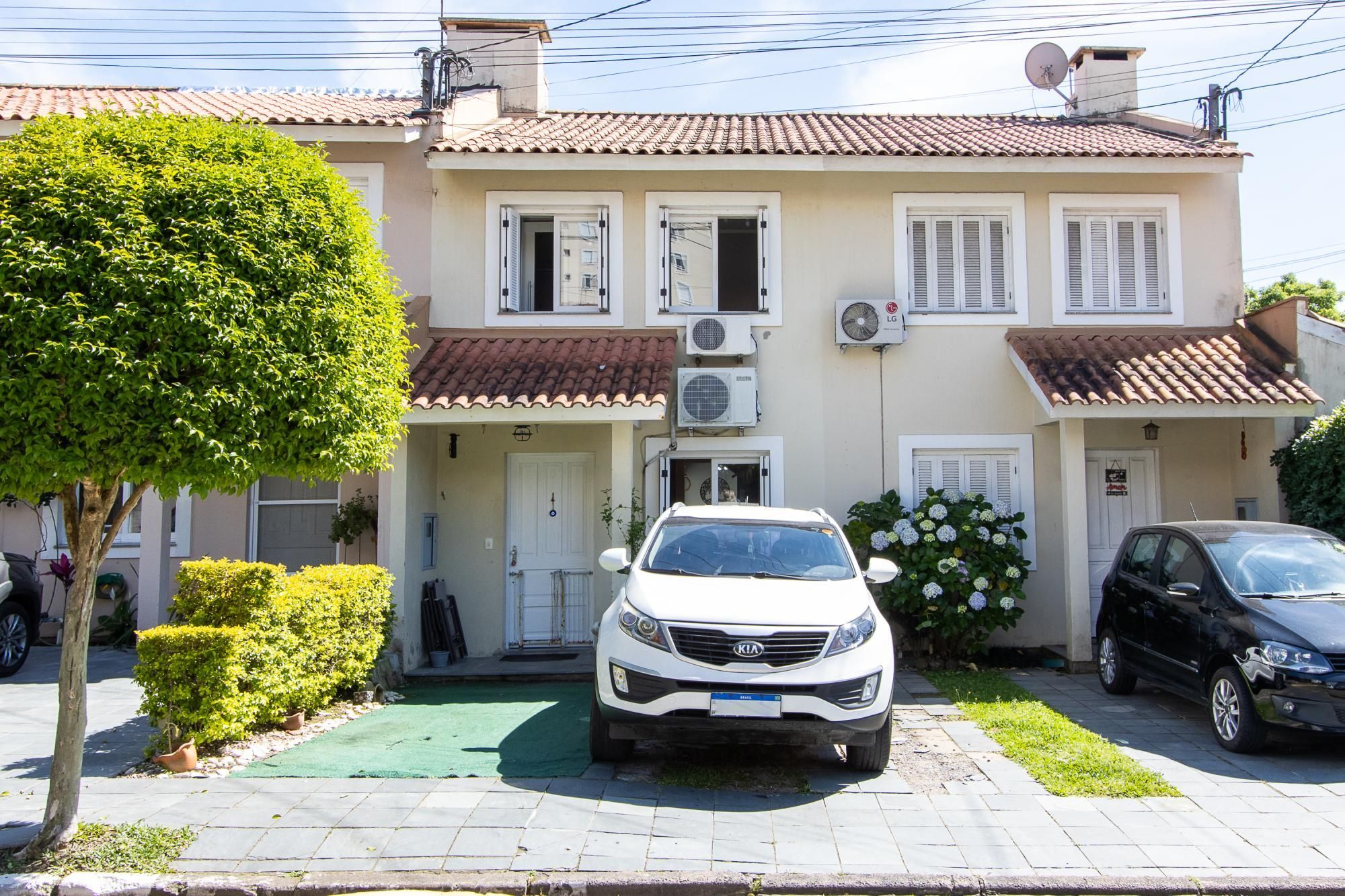 Casa em condominio com piscina