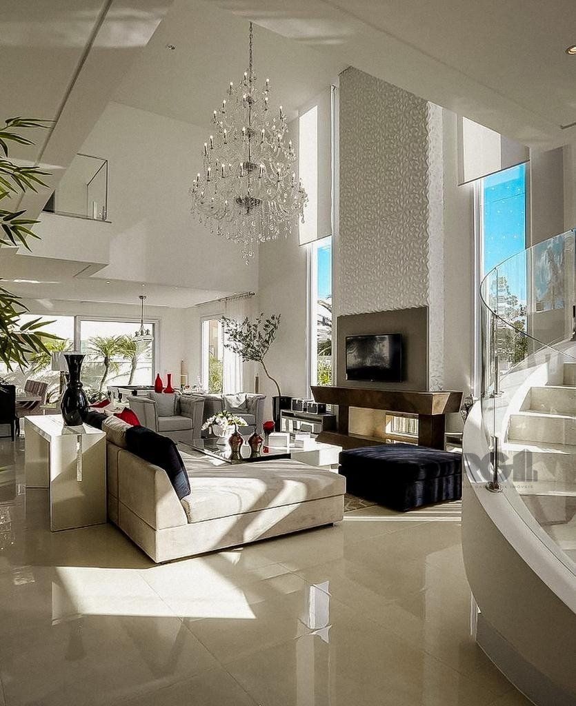 Casa de Condomínio à venda com 5 quartos, 350m² - Foto 3