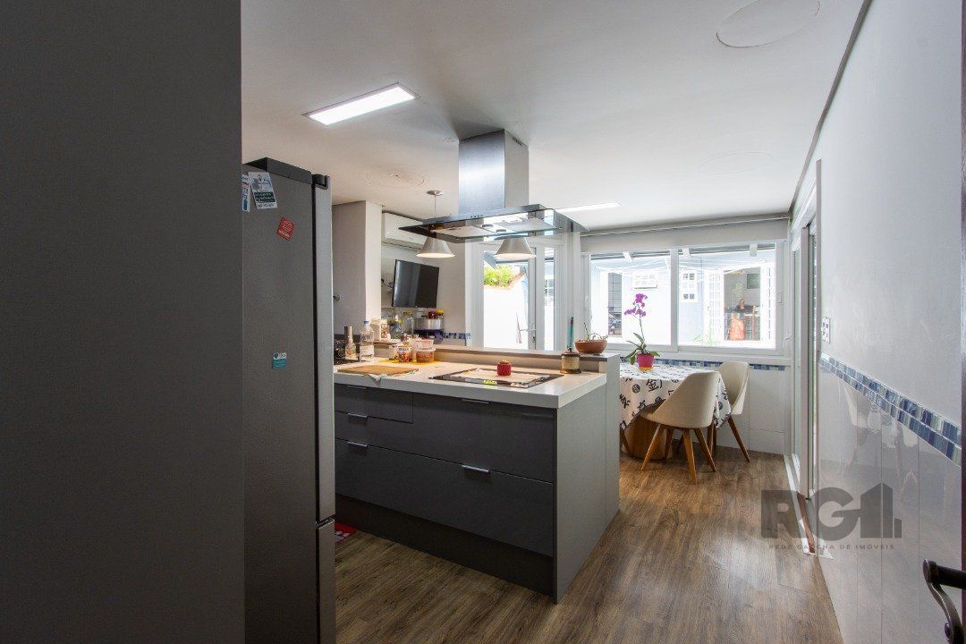 Casa à venda com 4 quartos, 306m² - Foto 16