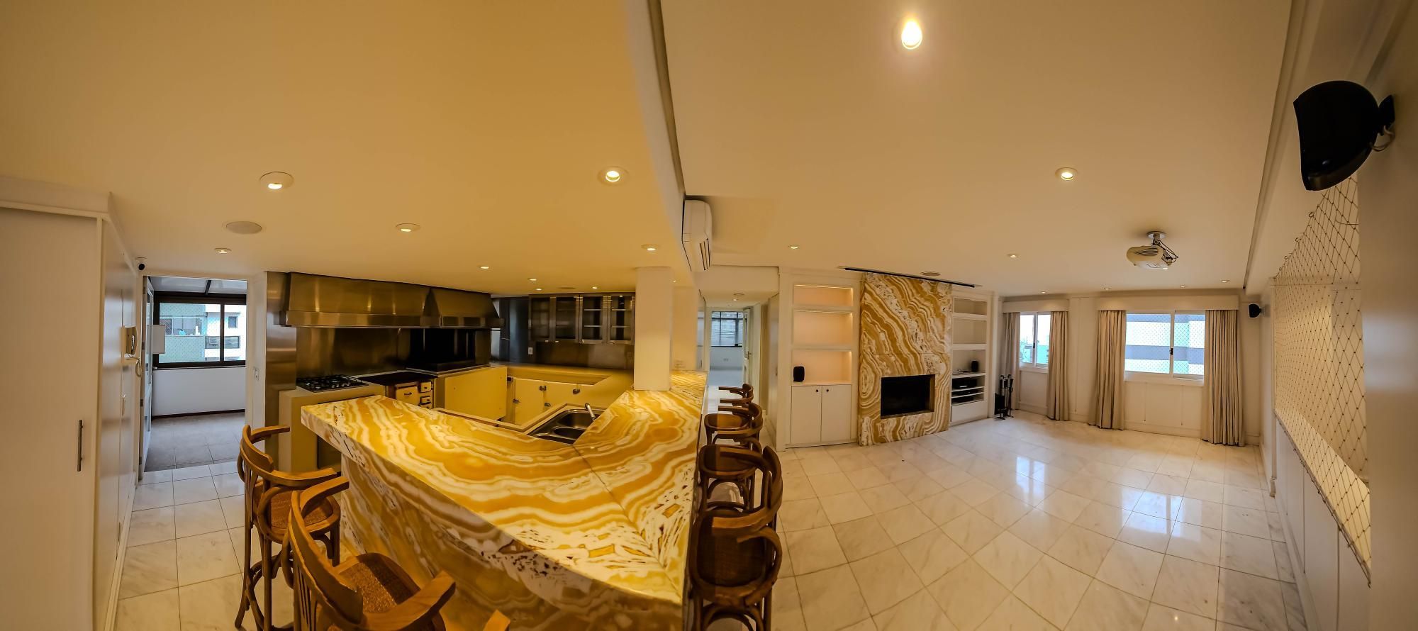 Cobertura à venda com 4 quartos, 597m² - Foto 1