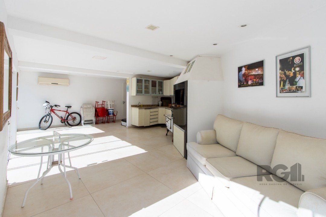 Casa à venda com 3 quartos, 222m² - Foto 41