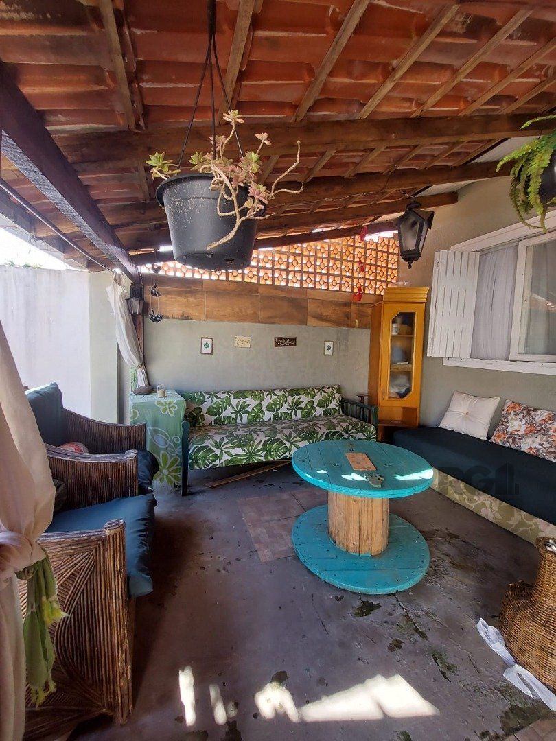 Casa à venda com 4 quartos, 85m² - Foto 26