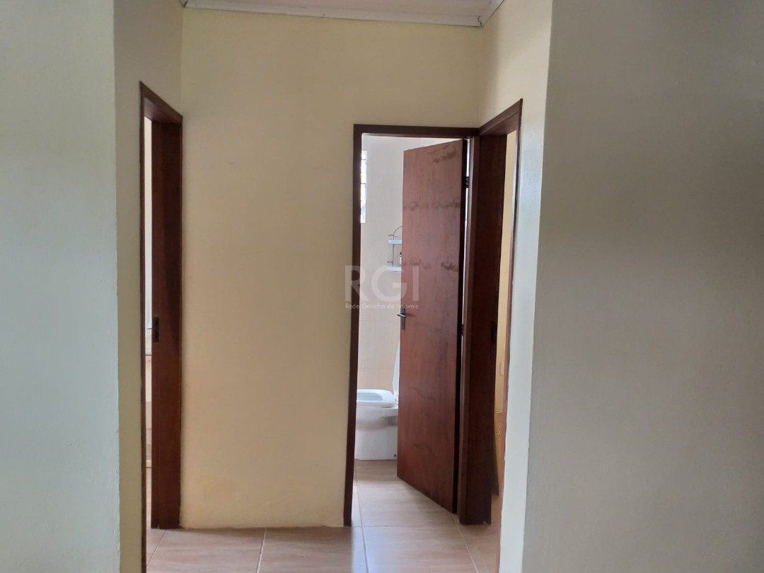 Casa à venda com 4 quartos, 121m² - Foto 14
