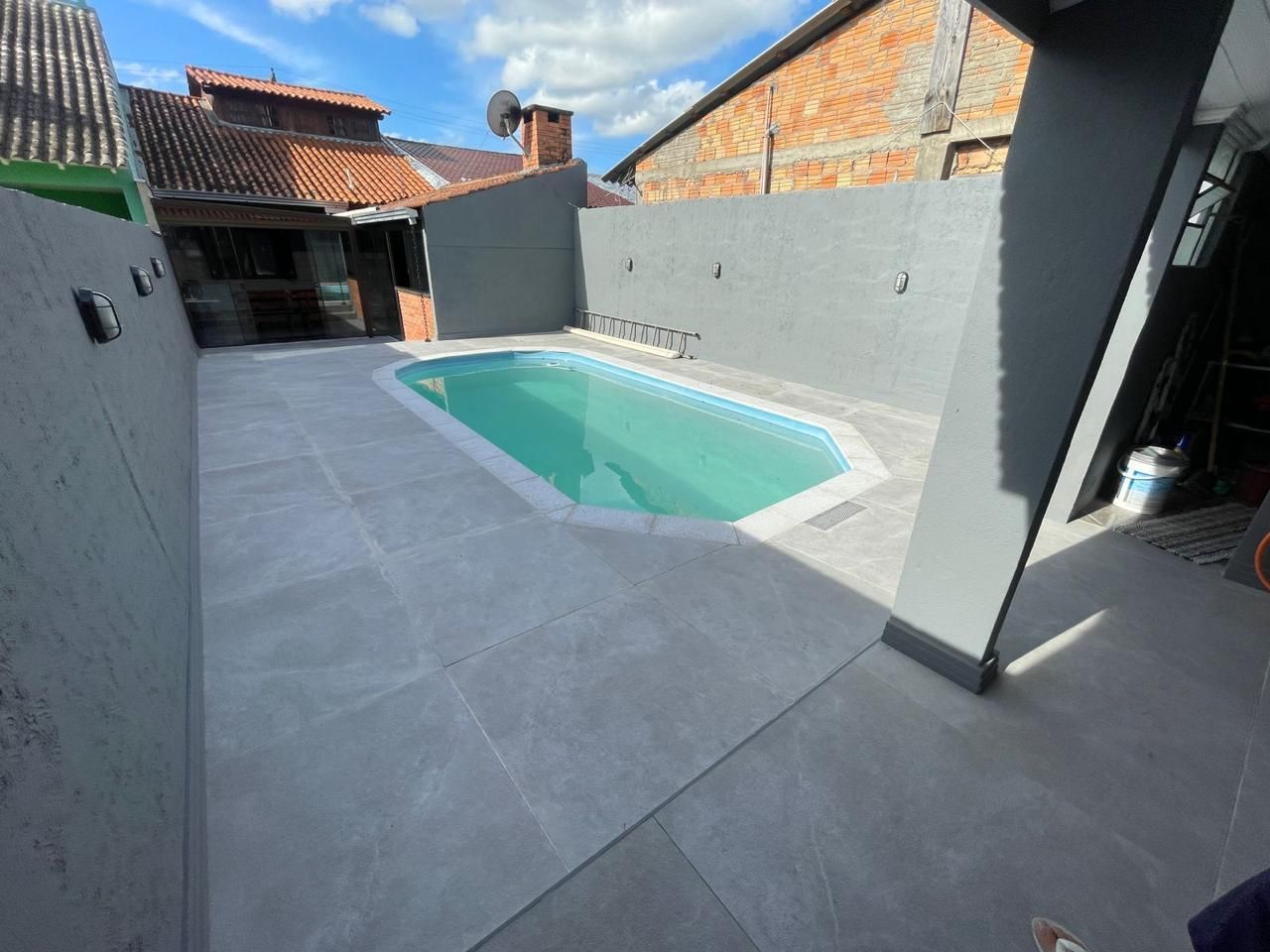 Casa 4 quartos à venda, 67m², Hípica - Porto Alegre