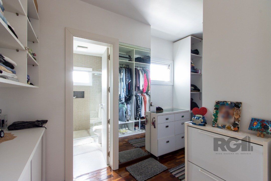 Casa de Condomínio à venda com 4 quartos, 400m² - Foto 52