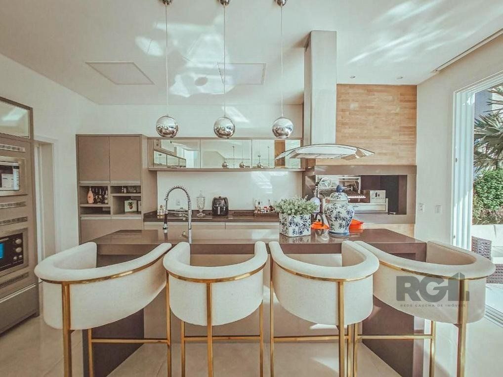 Casa de Condomínio à venda com 5 quartos, 350m² - Foto 9