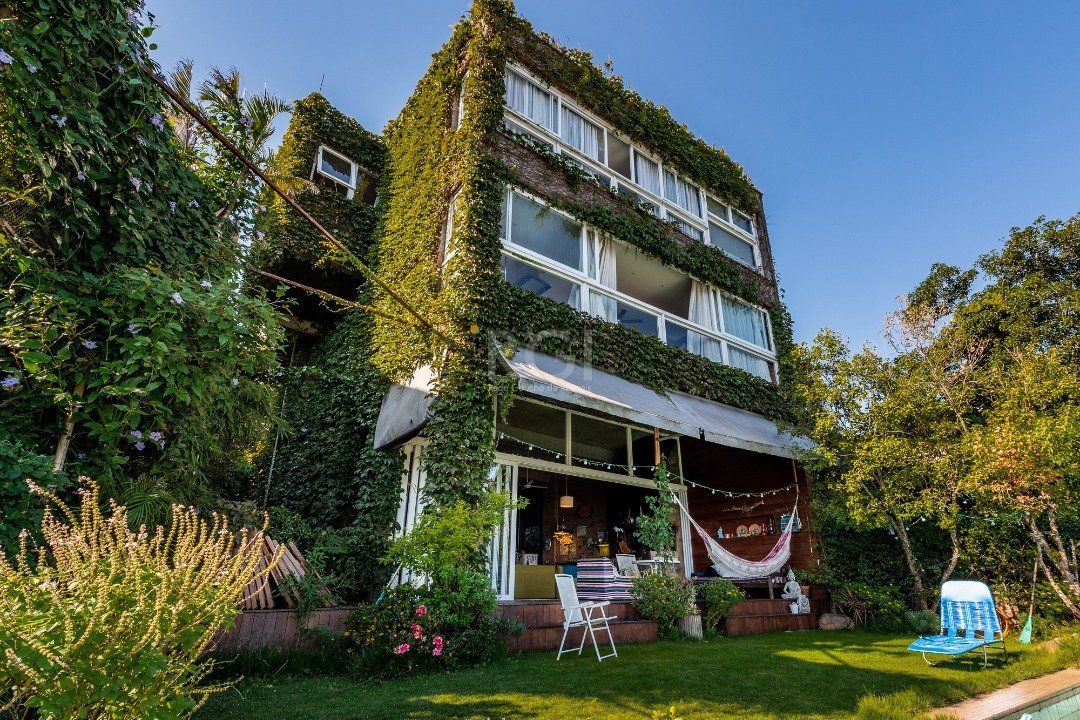 Casa à venda com 3 quartos, 300m² - Foto 10