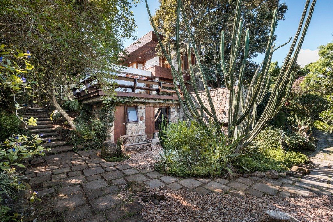 Casa à venda com 4 quartos, 901m² - Foto 1