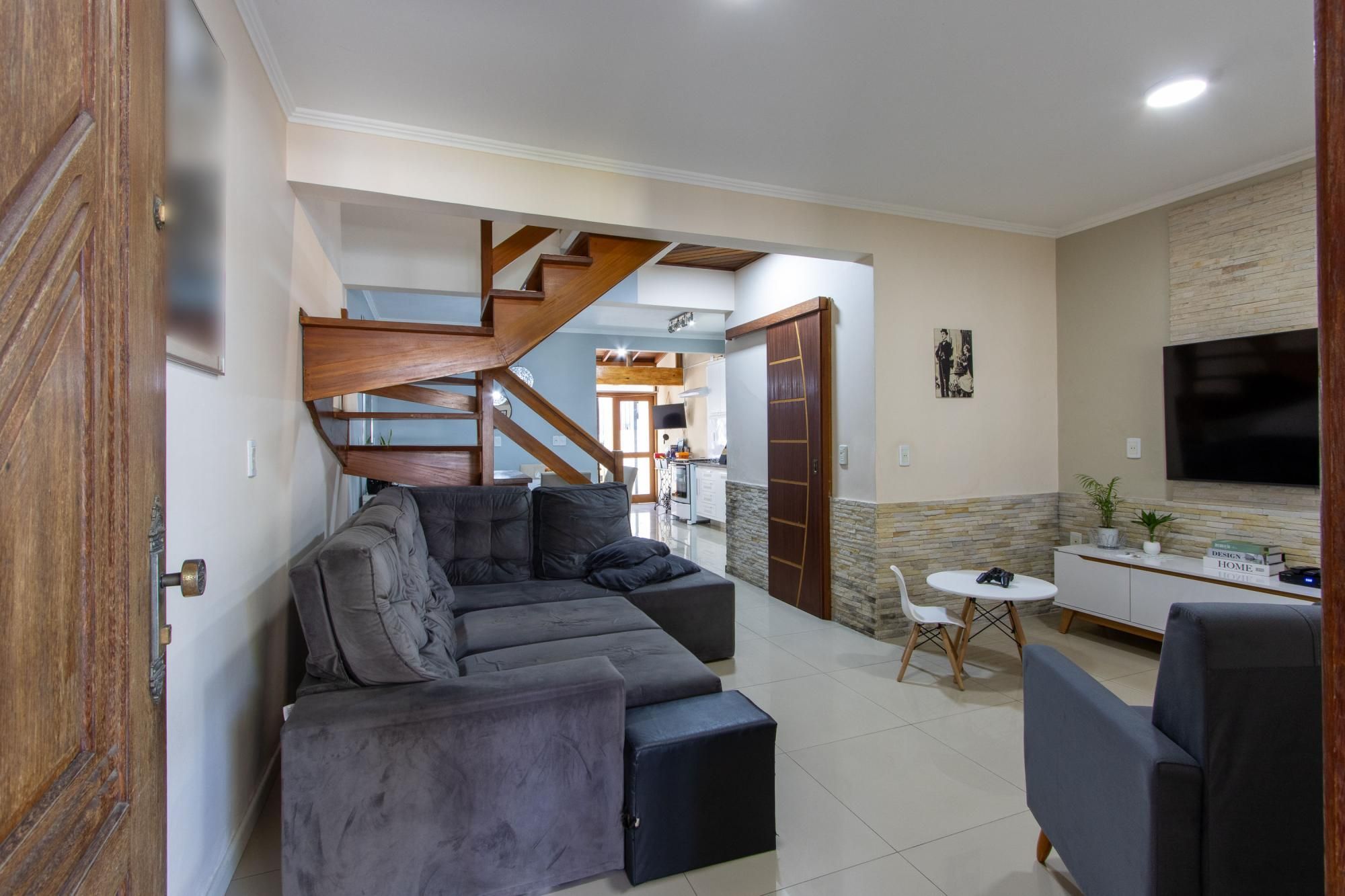 Sobrado à venda com 3 quartos, 120m² - Foto 4
