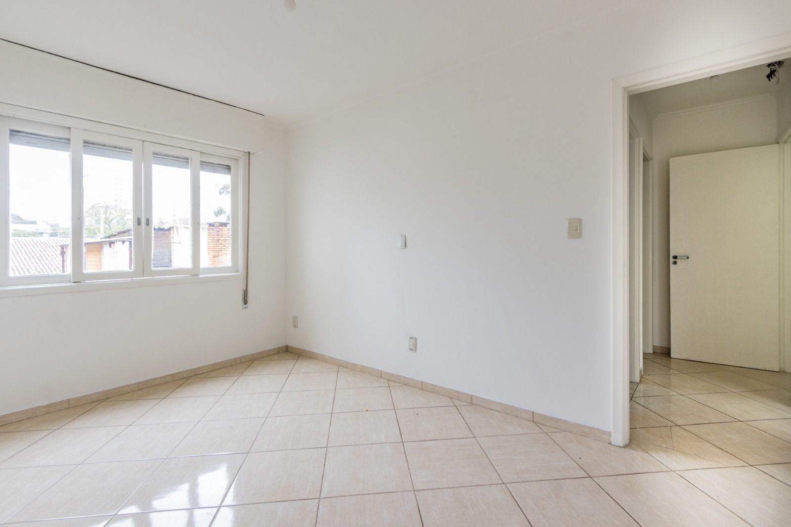 Apartamento, 2 quartos, à venda, 70 m², Jardim do Salso - Porto Alegre — foto 2