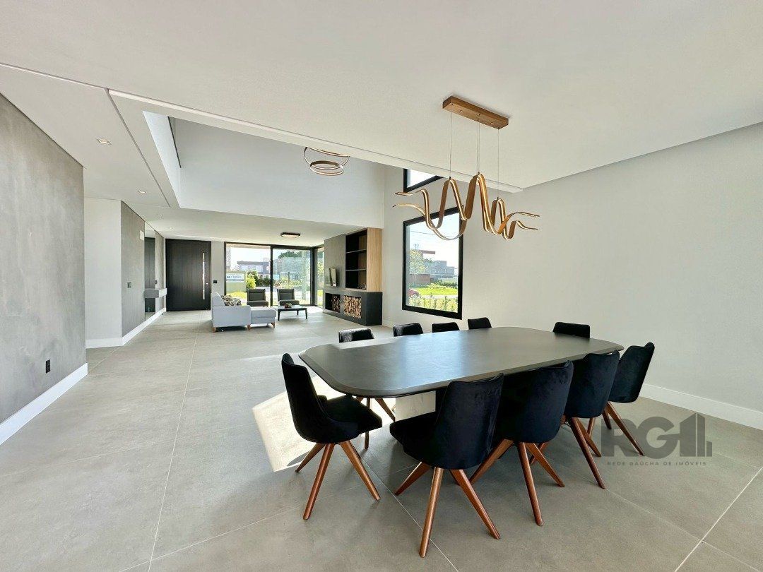 Casa de Condomínio à venda com 5 quartos, 350m² - Foto 10