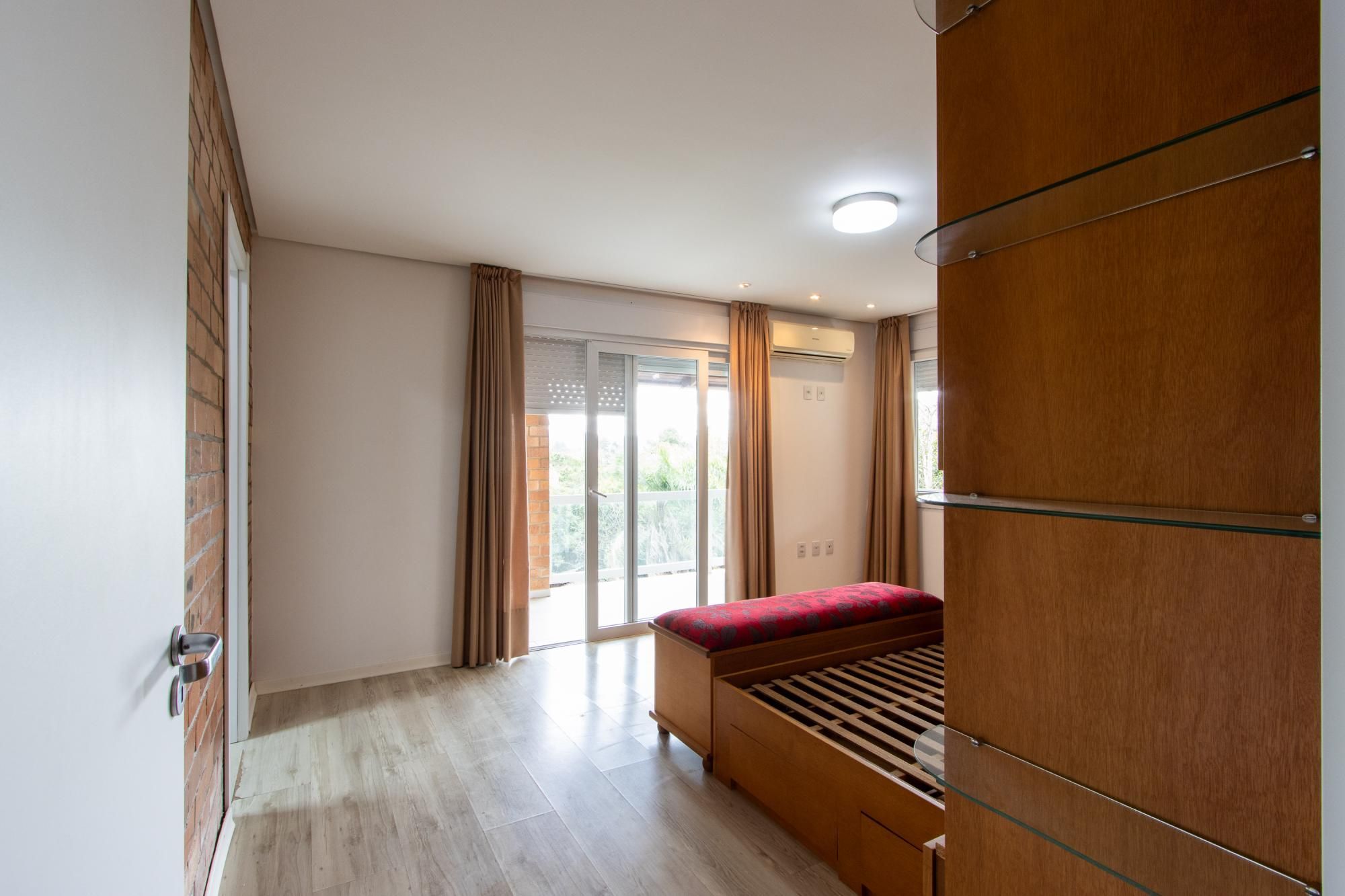 Casa à venda com 3 quartos, 308m² - Foto 20