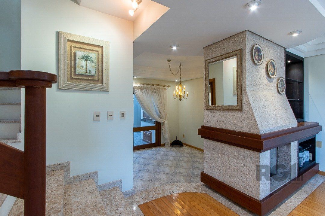 Casa de Condomínio à venda com 4 quartos, 216m² - Foto 7