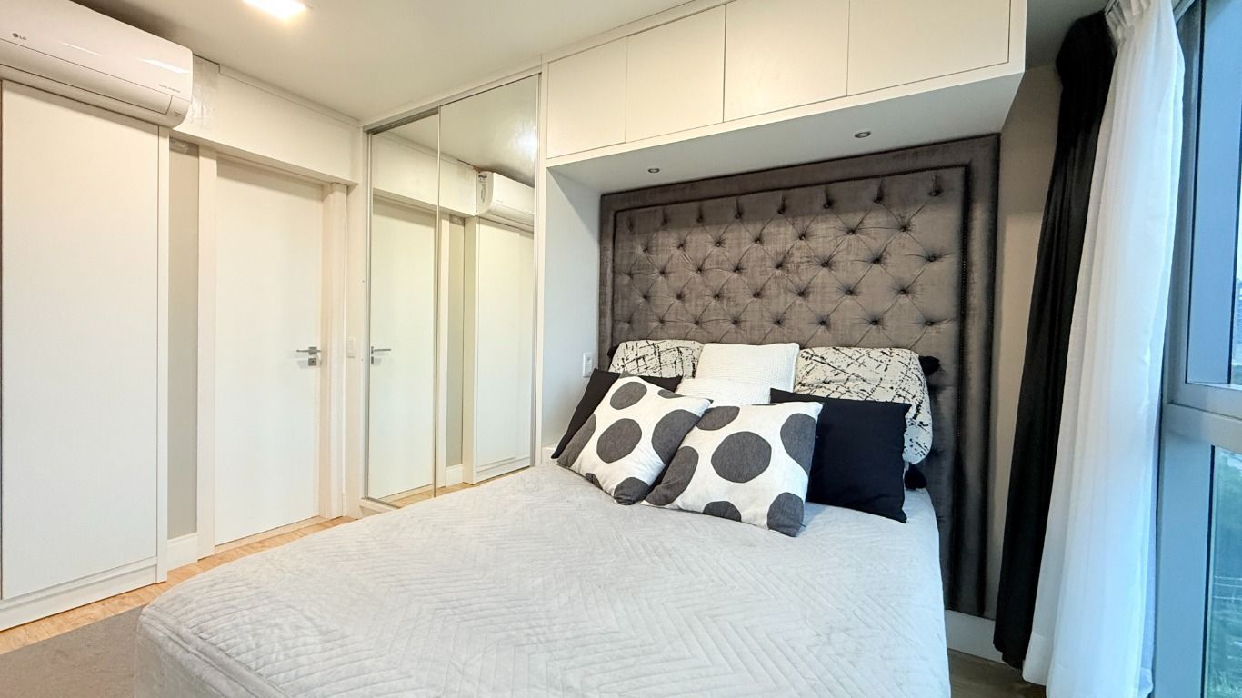 Apartamento à venda com 1 quarto, 42m² - Foto 10