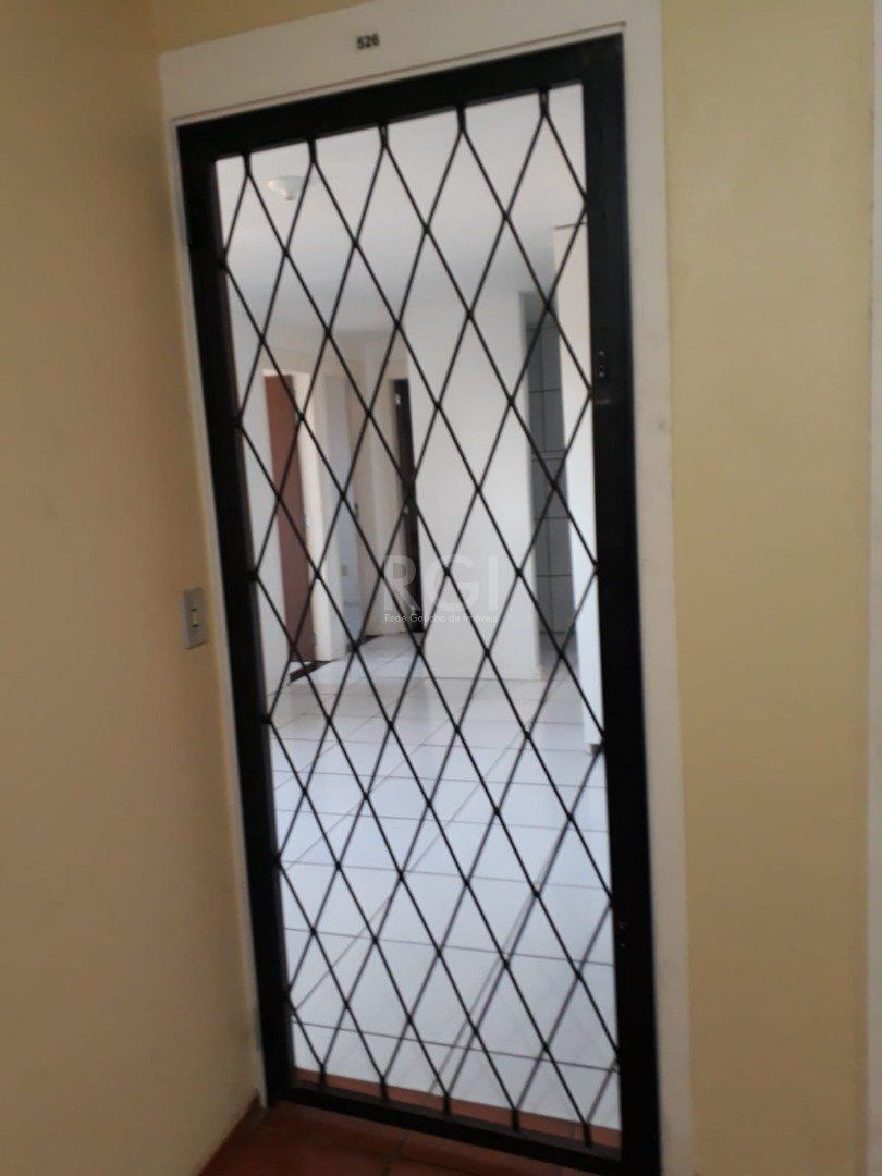 Apartamento à venda com 2 quartos, 38m² - Foto 10