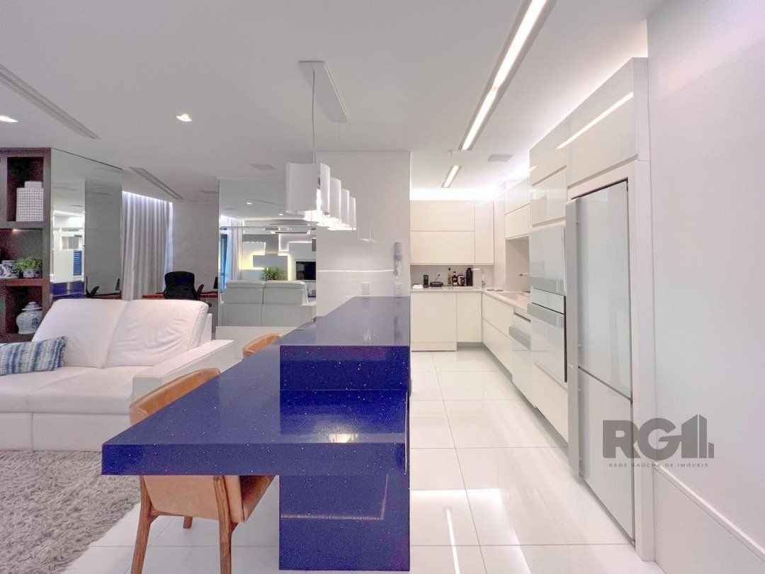 Apartamento à venda com 1 quarto, 112m² - Foto 35