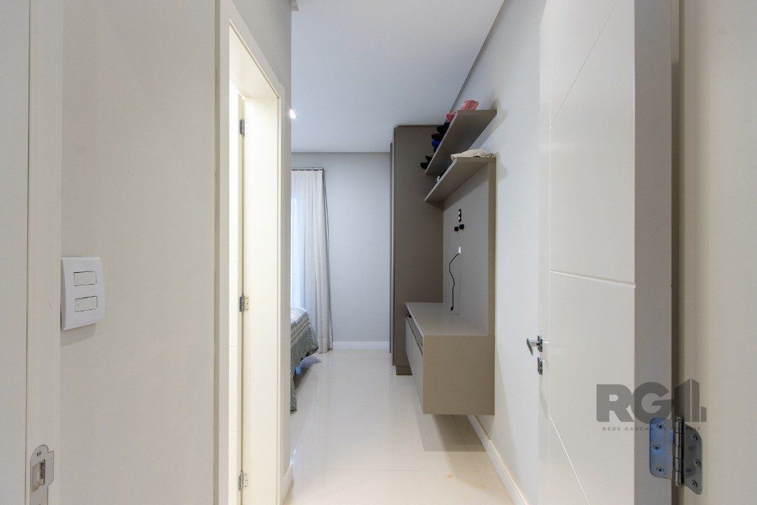 Casa de Condomínio à venda com 4 quartos, 350m² - Foto 11