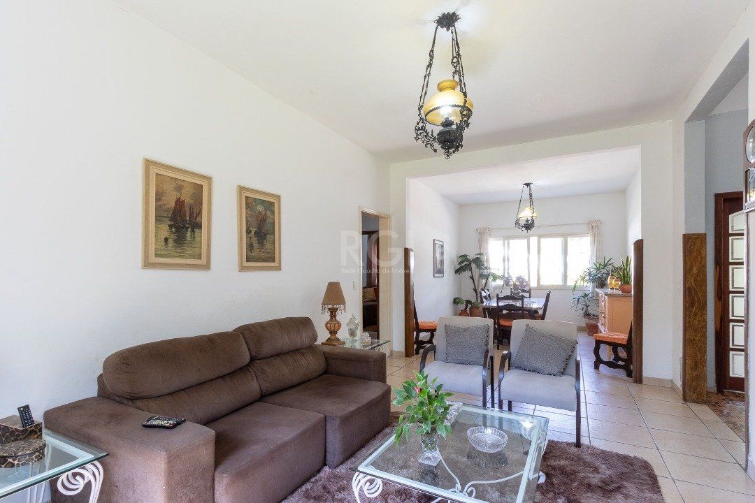 Casa à venda com 3 quartos, 250m² - Foto 7