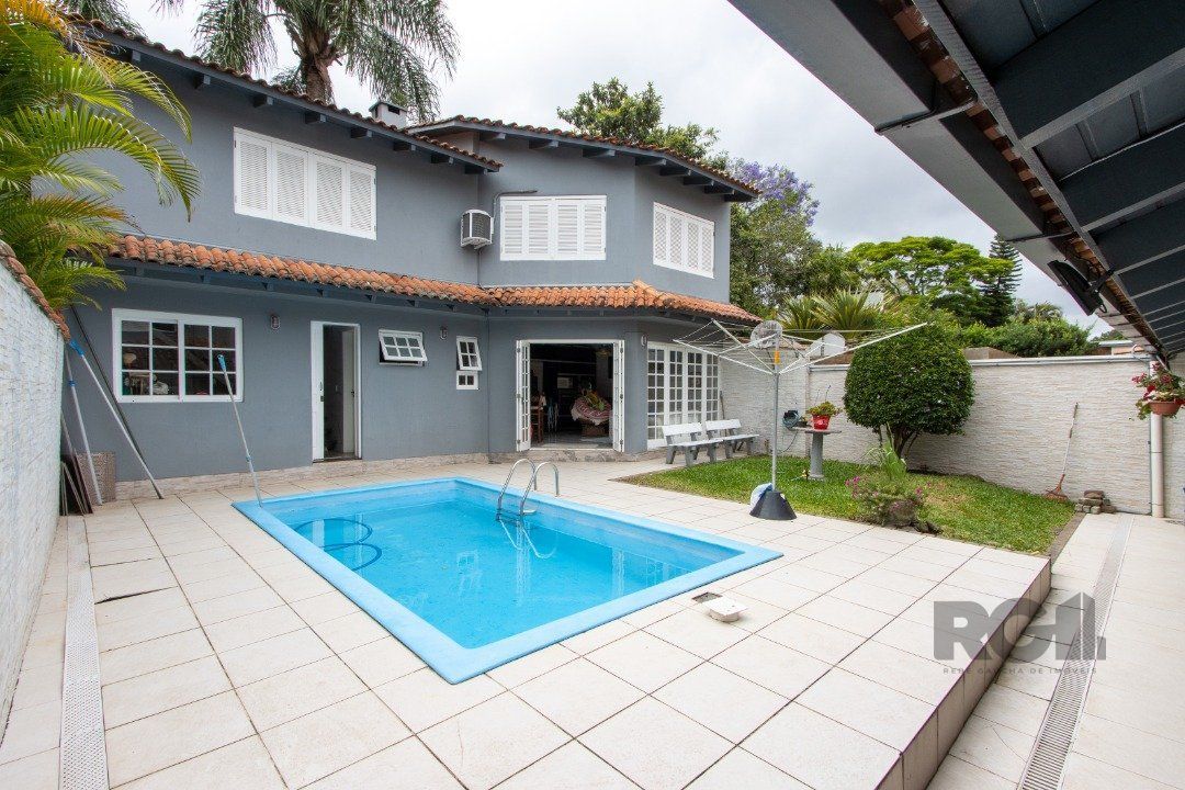 Casa à venda com 4 quartos, 306m² - Foto 26