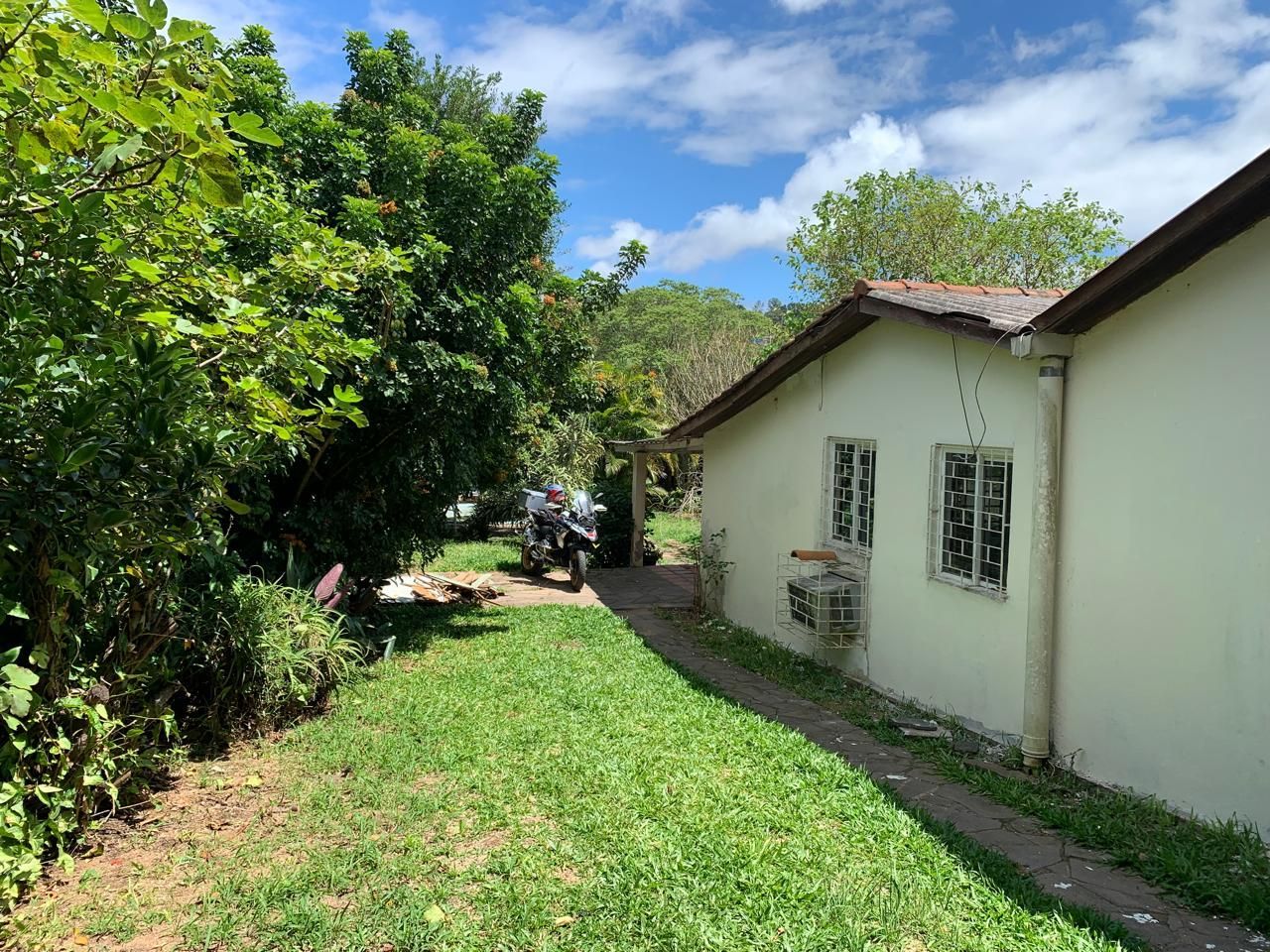 Casa 3 quartos à venda, 265m², Vila Nova - Porto Alegre