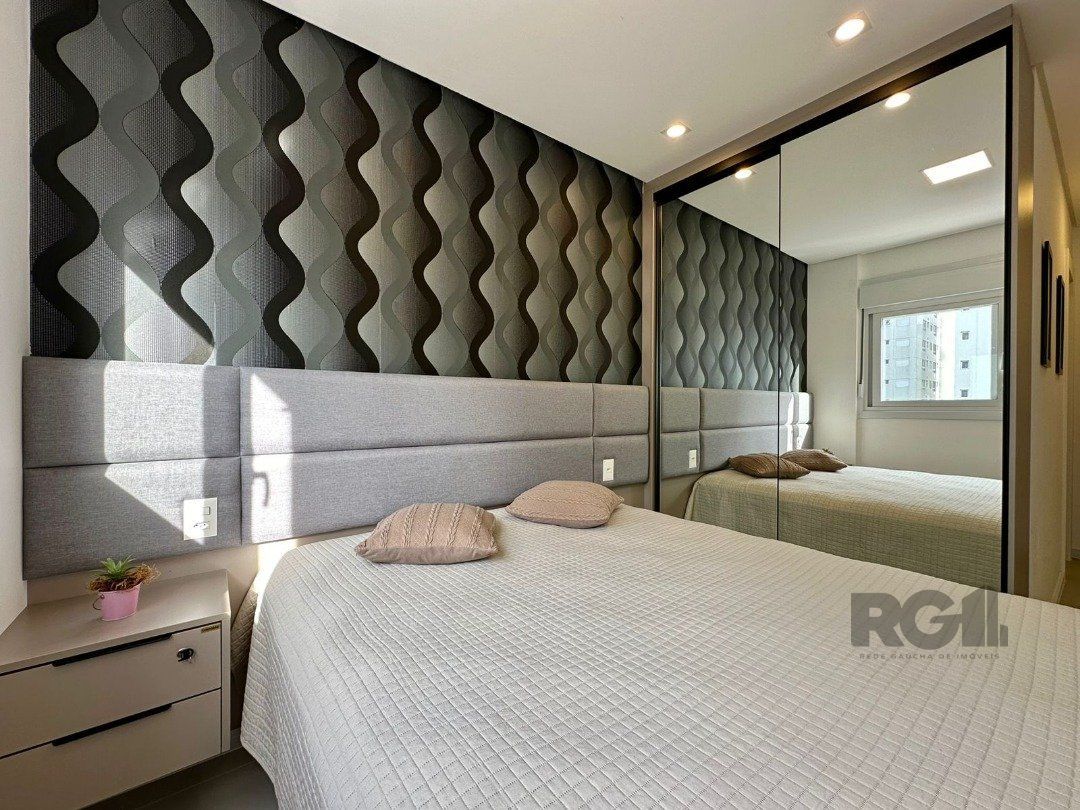 Apartamento à venda com 2 quartos, 78m² - Foto 21