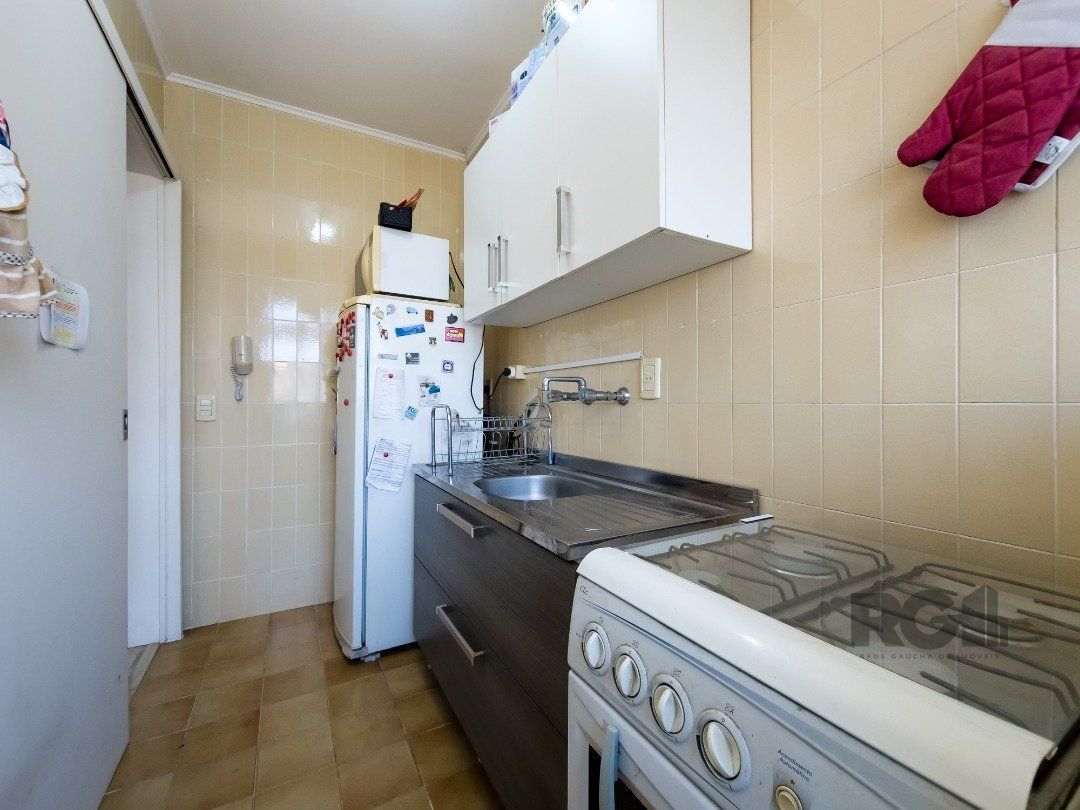 Apartamento à venda com 1 quarto, 42m² - Foto 13