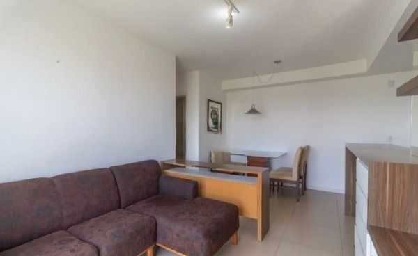 Apartamento à venda com 2 quartos, 63m² - Foto 2