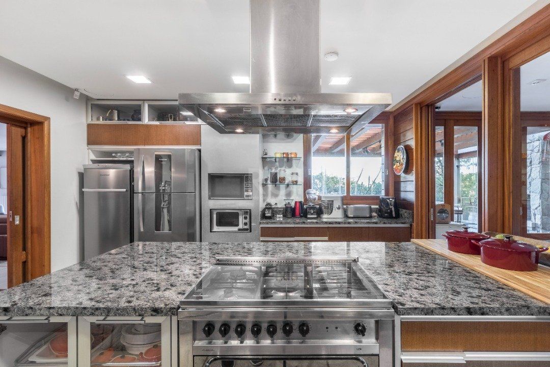 Casa à venda com 4 quartos, 901m² - Foto 19