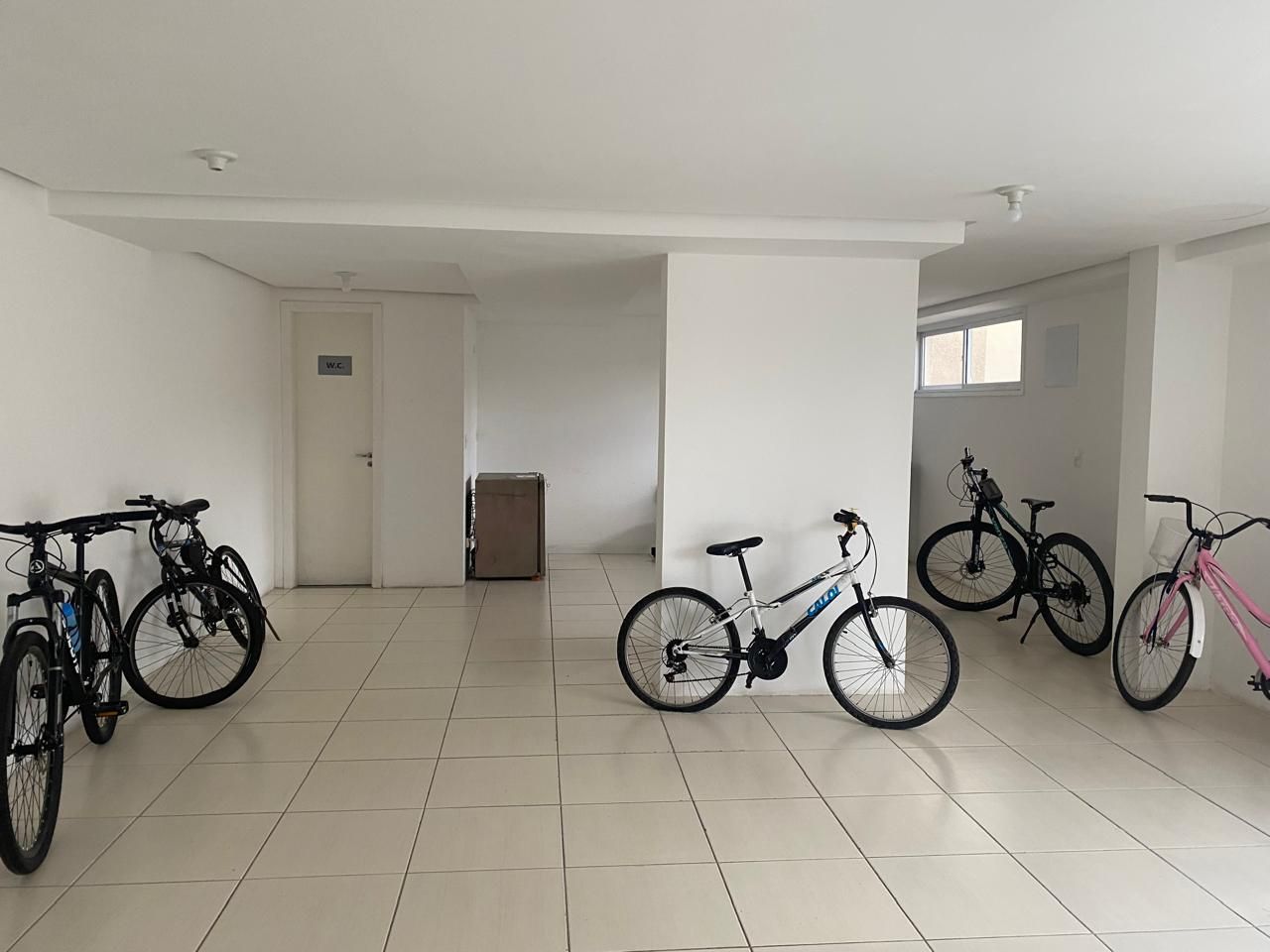 Apartamento à venda com 1 quarto, 99m² - Foto 17