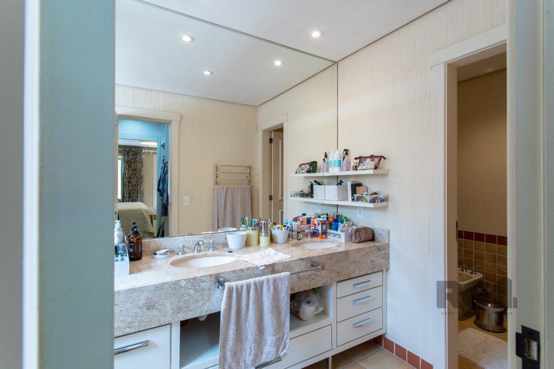 Casa de Condomínio à venda com 3 quartos, 330m² - Foto 43
