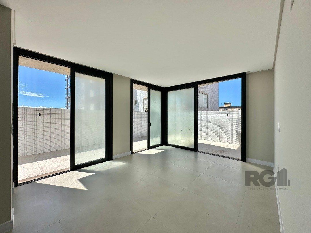 Apartamento à venda com 3 quartos, 109m² - Foto 4