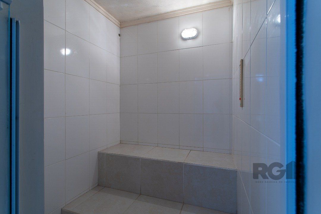 Casa, 3 quartos, 249 m² - Foto 28