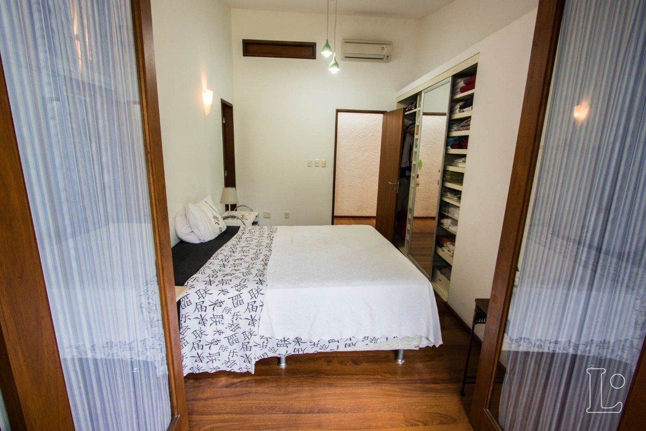 Casa de Condomínio à venda com 4 quartos, 436m² - Foto 18