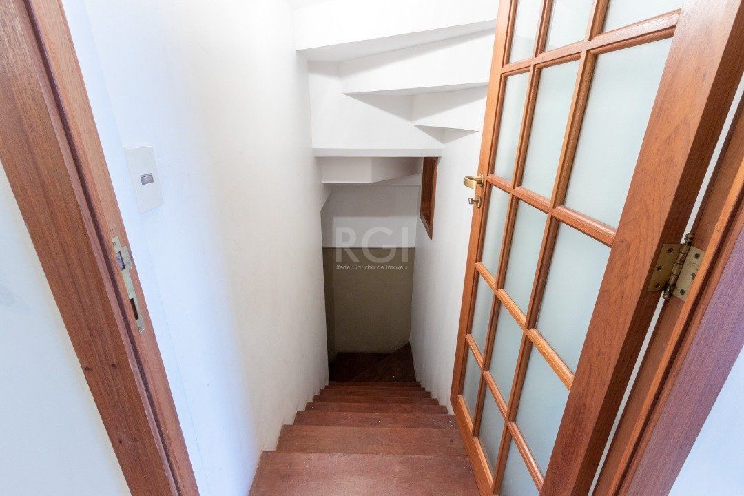 Casa de Condomínio à venda com 4 quartos, 215m² - Foto 53