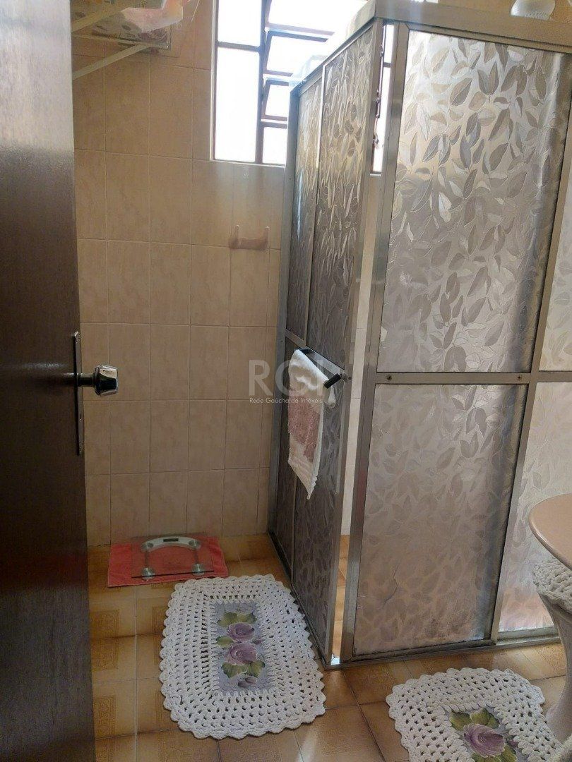 Casa à venda com 5 quartos, 347m² - Foto 9