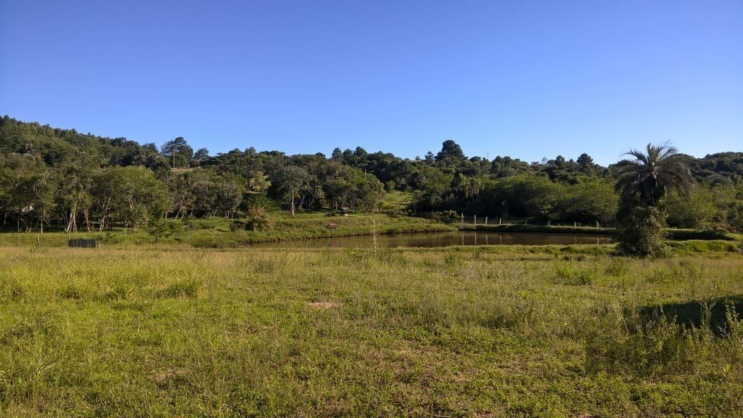 Sítio à venda com 3 quartos, 100m² - Foto 11
