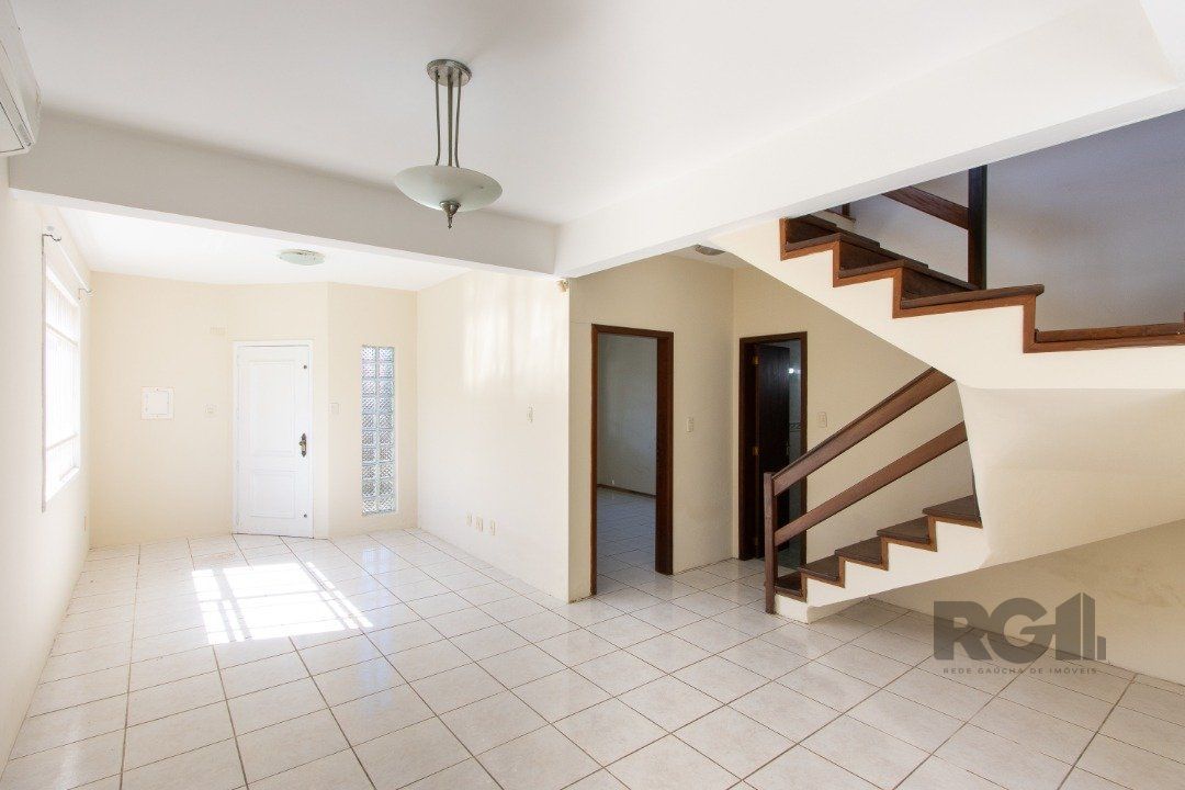 Casa à venda com 4 quartos, 284m² - Foto 6