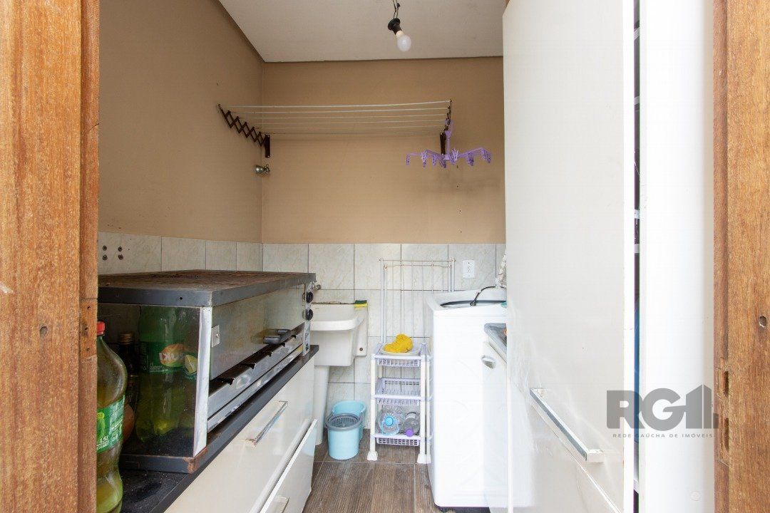 Casa à venda com 6 quartos, 288m² - Foto 16
