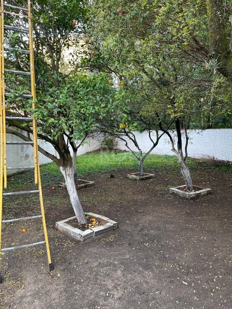 Casa à venda com 2 quartos, 594m² - Foto 17