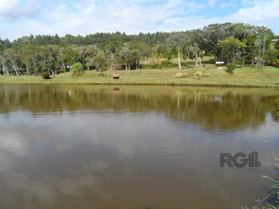 Sítio à venda com 3 quartos, 100m² - Foto 4