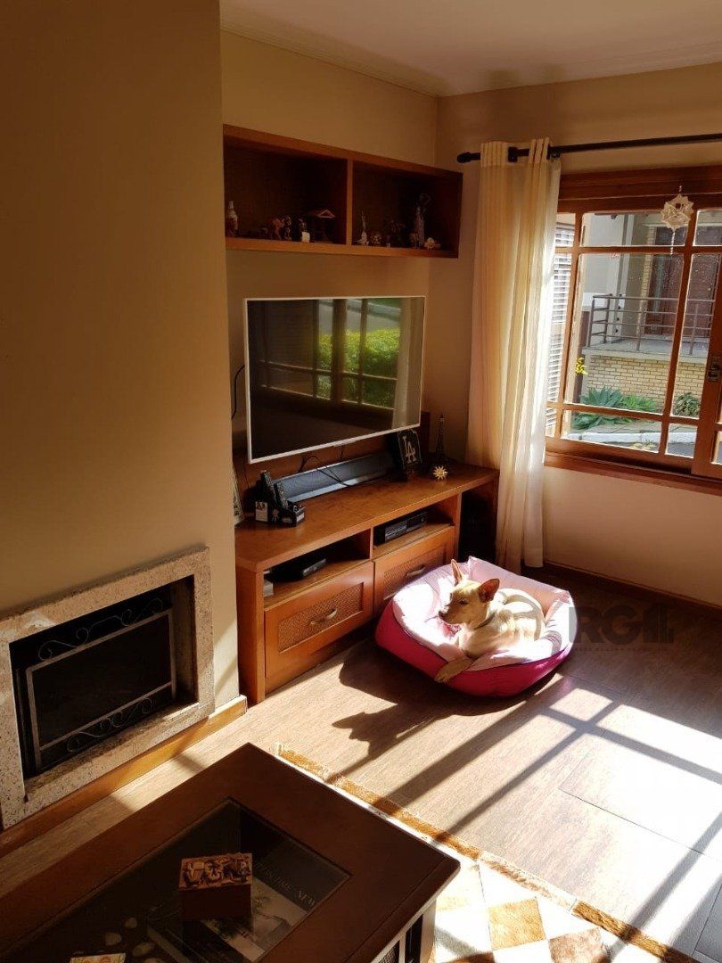 Casa de Condomínio à venda com 3 quartos, 189m² - Foto 4