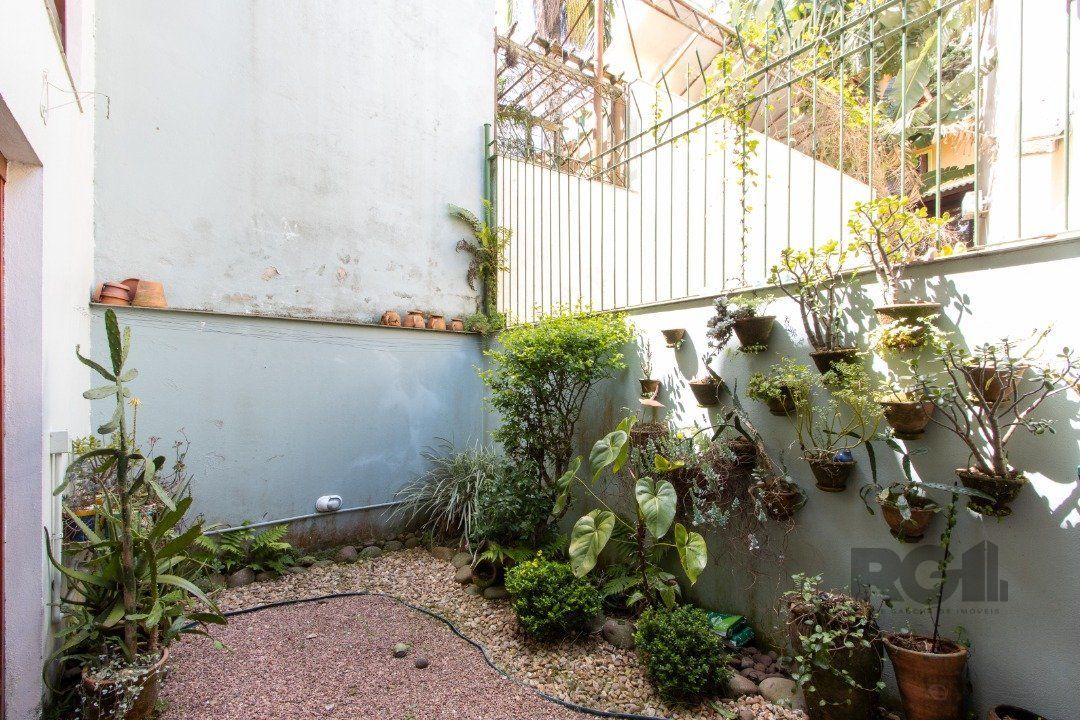 Casa de Condomínio à venda com 3 quartos, 225m² - Foto 25