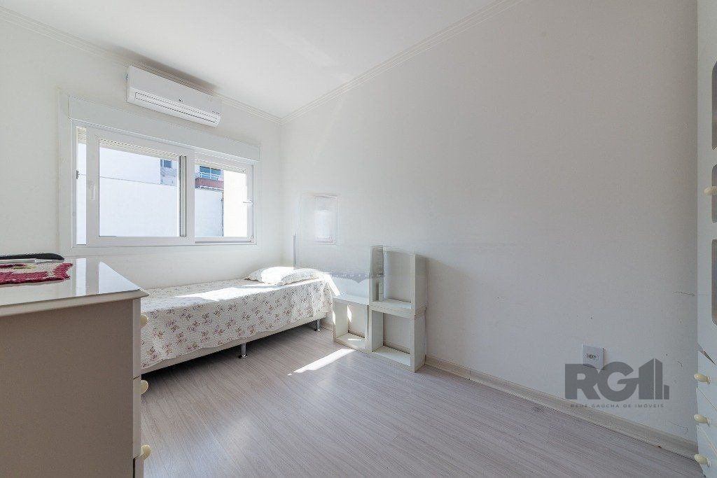 Casa à venda com 3 quartos, 236m² - Foto 23