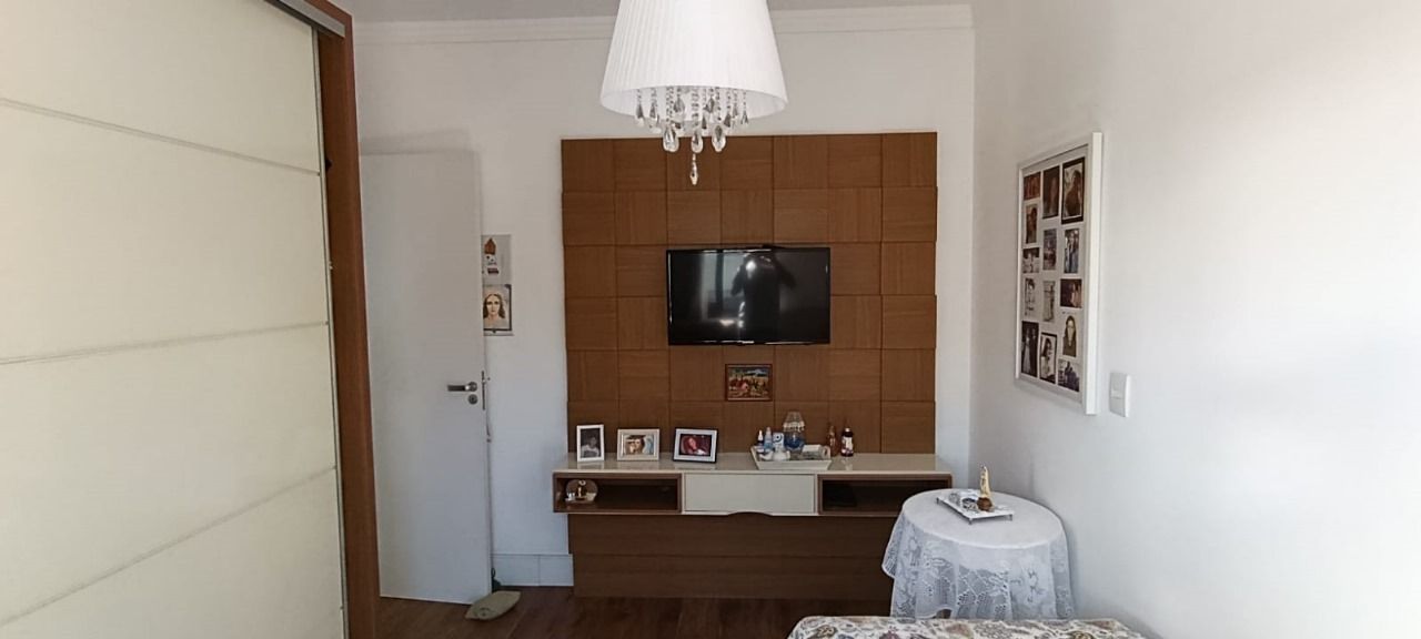 Casa à venda com 4 quartos, 180m² - Foto 9