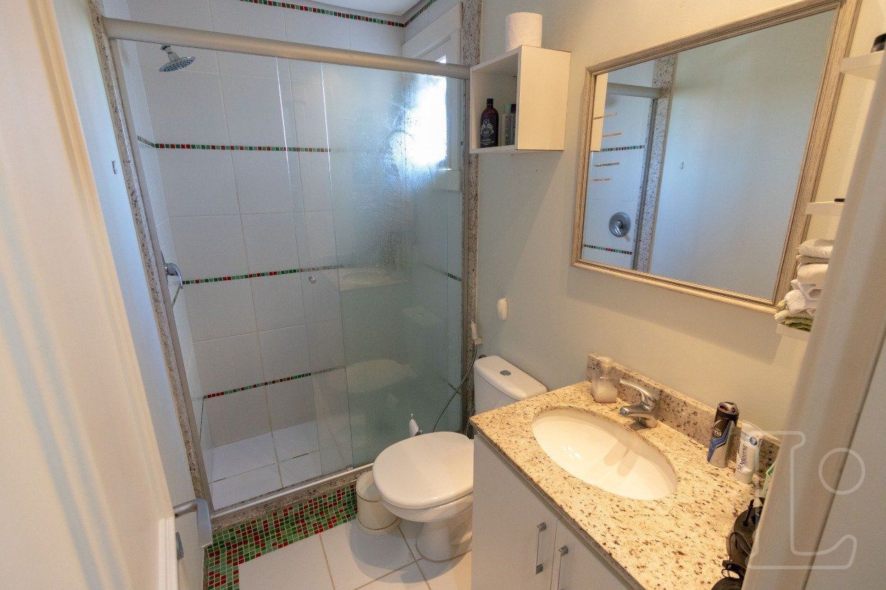 Casa de Condomínio à venda com 3 quartos, 241m² - Foto 24