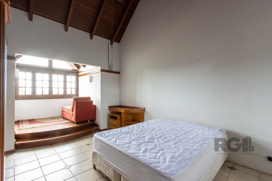 Casa de Condomínio à venda com 4 quartos, 224m² - Foto 48