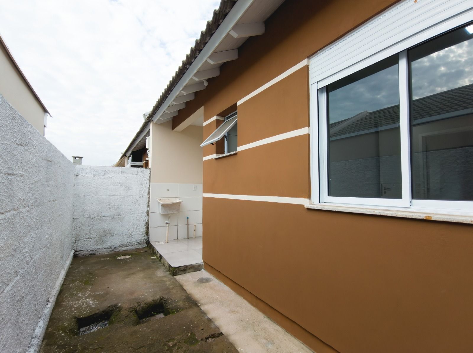 Casa à venda com 2 quartos, 45m² - Foto 16