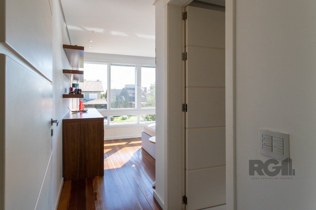 Casa de Condomínio à venda com 3 quartos, 426m² - Foto 34