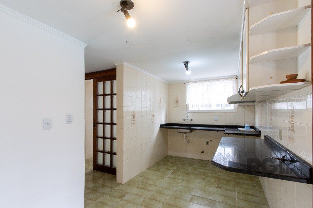 Casa à venda com 4 quartos, 256m² - Foto 20