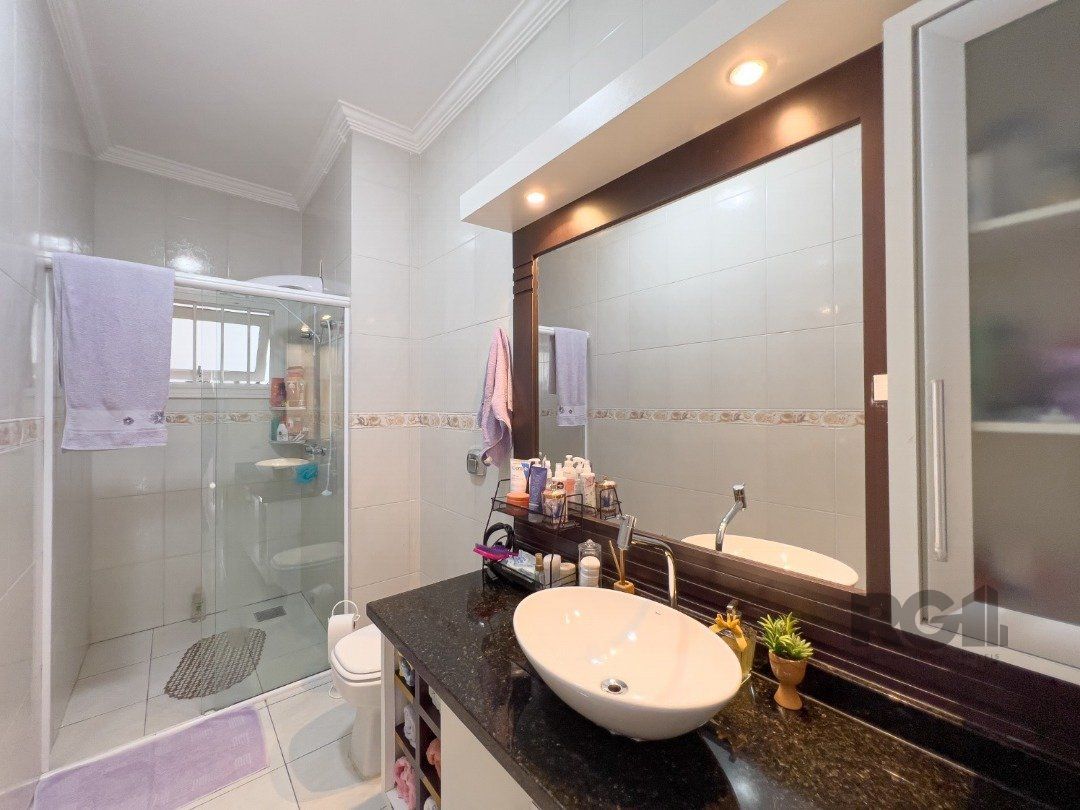 Casa à venda com 5 quartos, 350m² - Foto 32